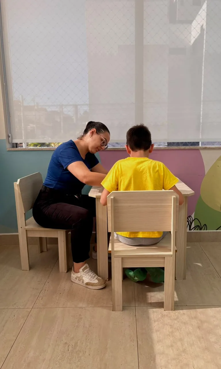 Espaço de Reforço Escolar na Clínica Meus Sentidos